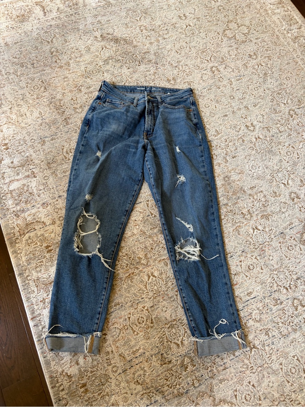 Old Navy Women’s  Distressed Dark Blue Relaxed Jeans